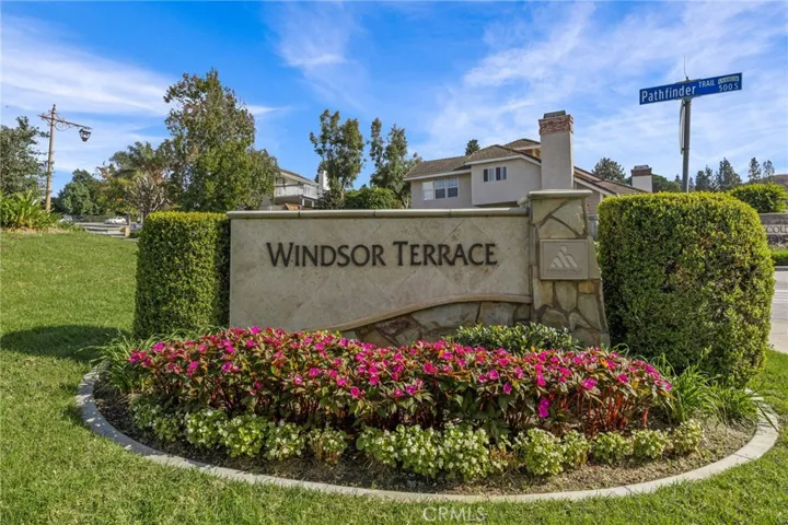 5984 E Avenida La Vida, Anaheim Hills, California 92807