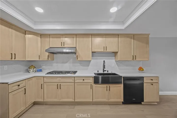 5984 E Avenida La Vida, Anaheim Hills, California 92807
