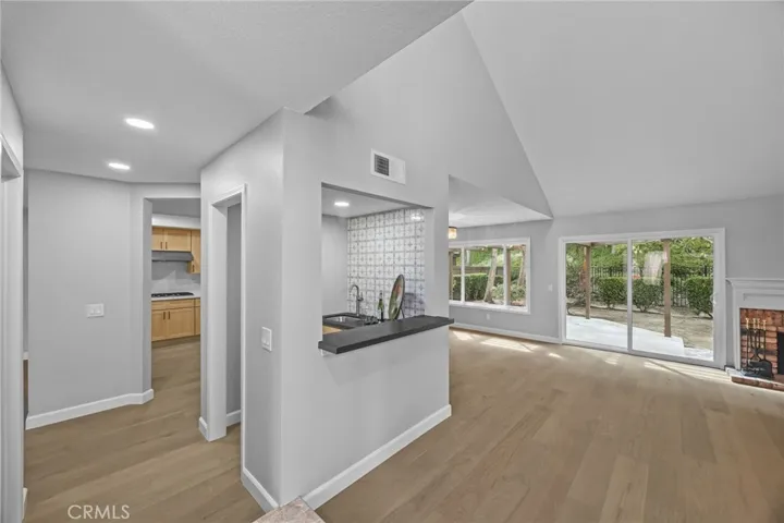 5984 E Avenida La Vida, Anaheim Hills, California 92807