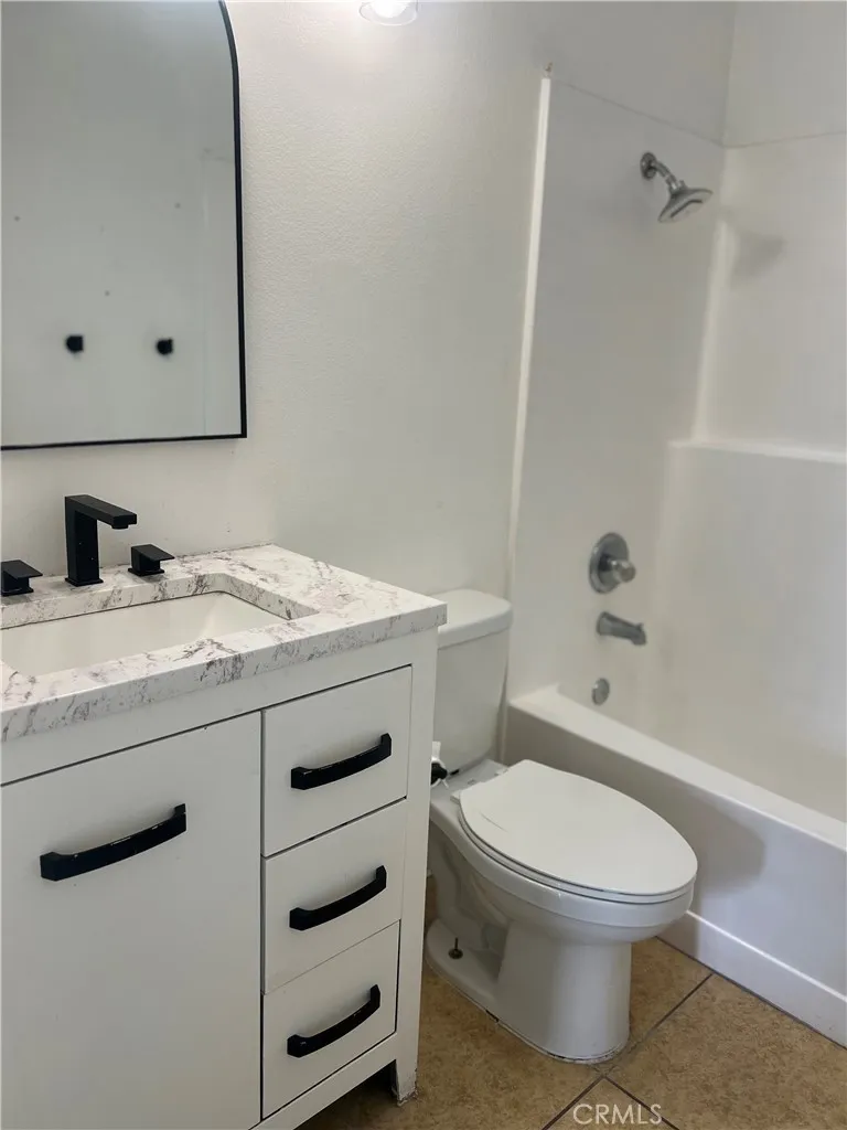 13013 Running Deer, Moreno Valley, California 92553 home-pic-11