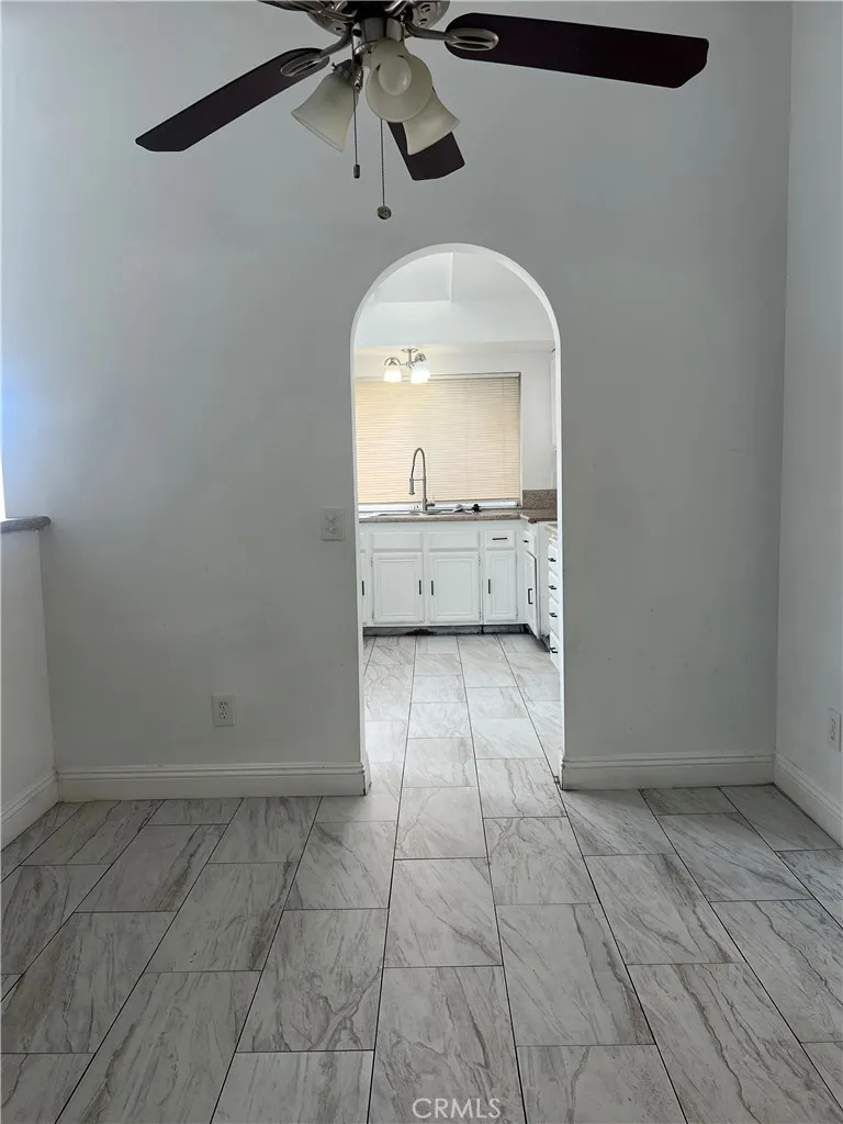 13013 Running Deer, Moreno Valley, California 92553 home-pic-4