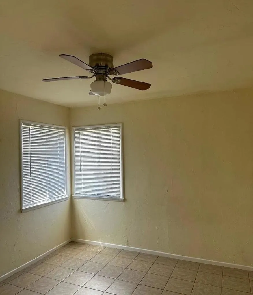 6414 Indio Avenue, Yucca Valley, California 92284 home-pic-11