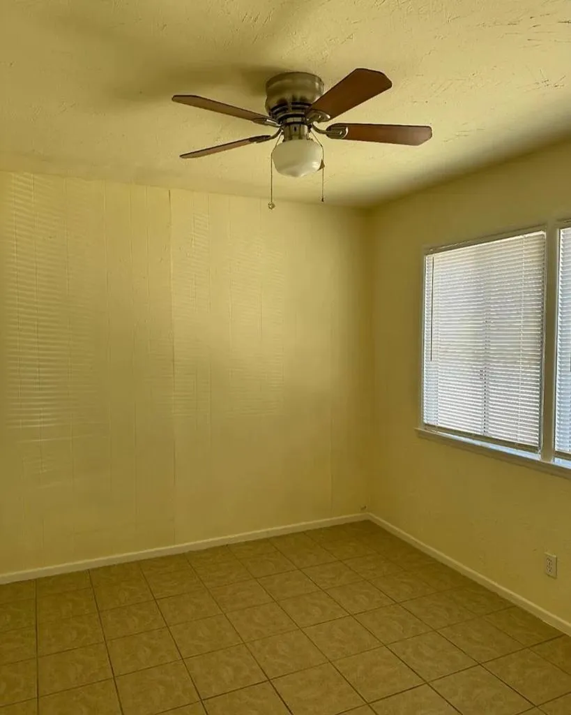 6414 Indio Avenue, Yucca Valley, California 92284 home-pic-12