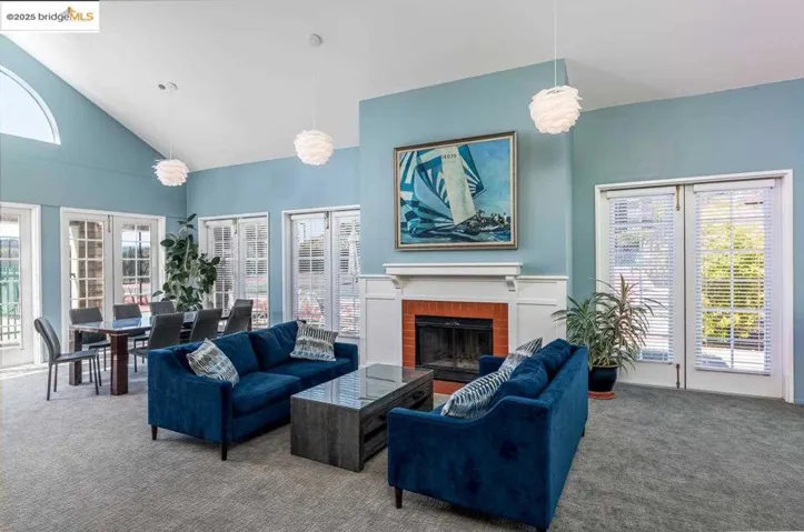 1400 Pinnacle Ct 317, Richmond, California 94801