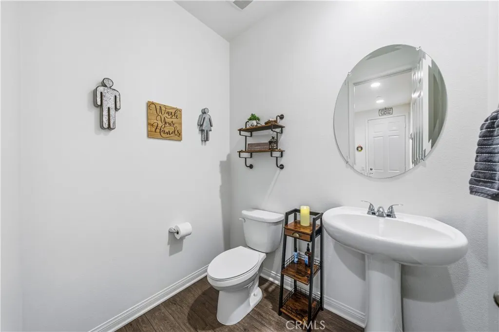 32463 Mckiernan Lane, Menifee, California 92584 home-pic-39
