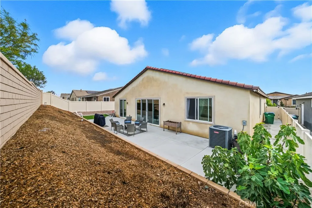 32463 Mckiernan Lane, Menifee, California 92584 home-pic-48