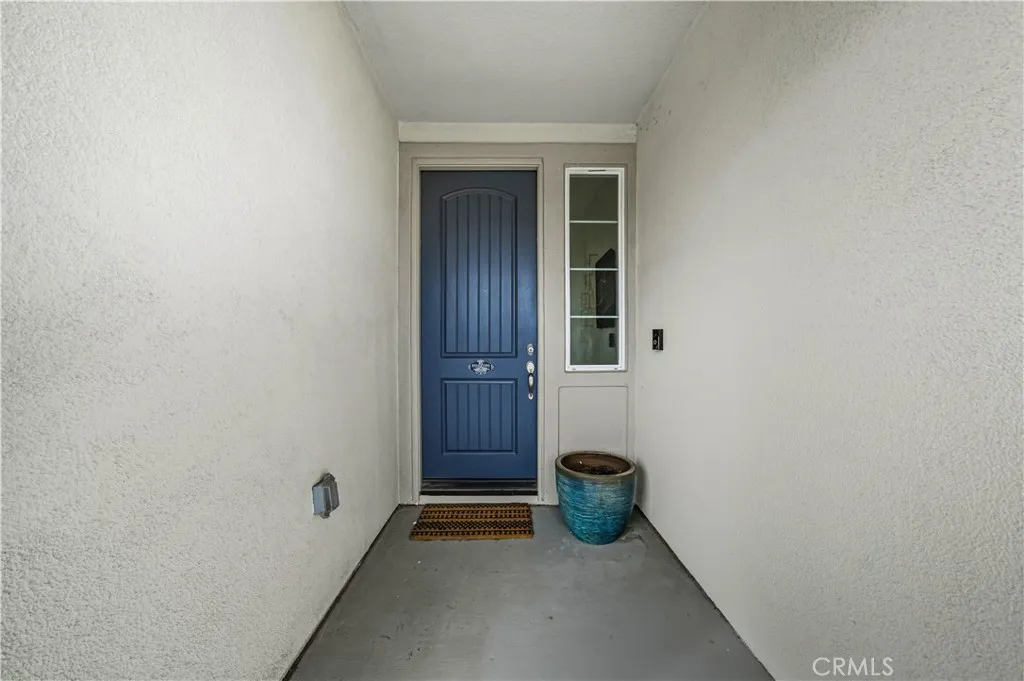 32463 Mckiernan Lane, Menifee, California 92584 home-pic-6