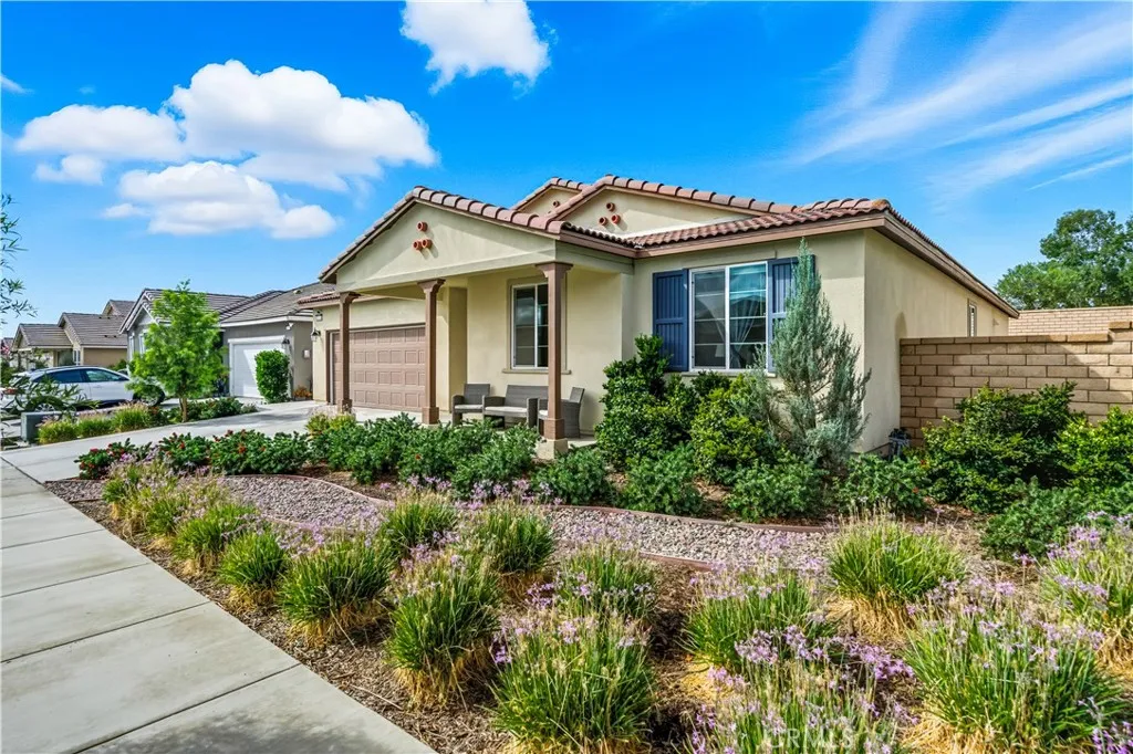 32463 Mckiernan Lane, Menifee, California 92584 home-pic-4