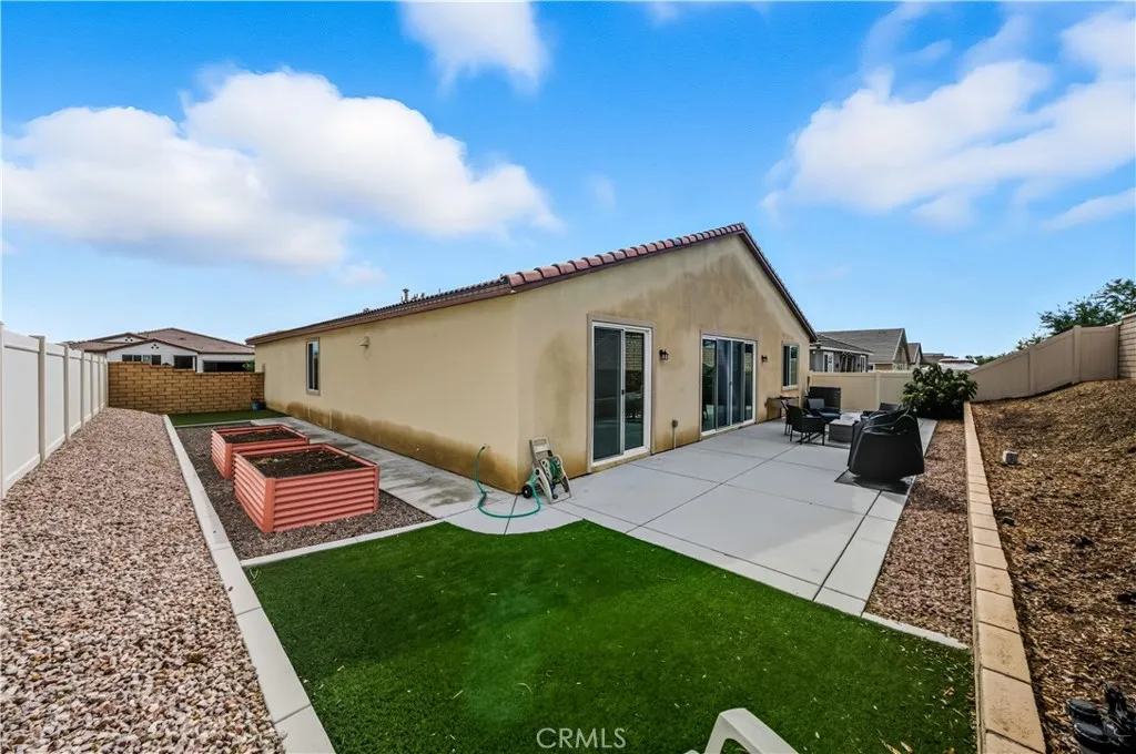 32463 Mckiernan Lane, Menifee, California 92584 home-pic-45