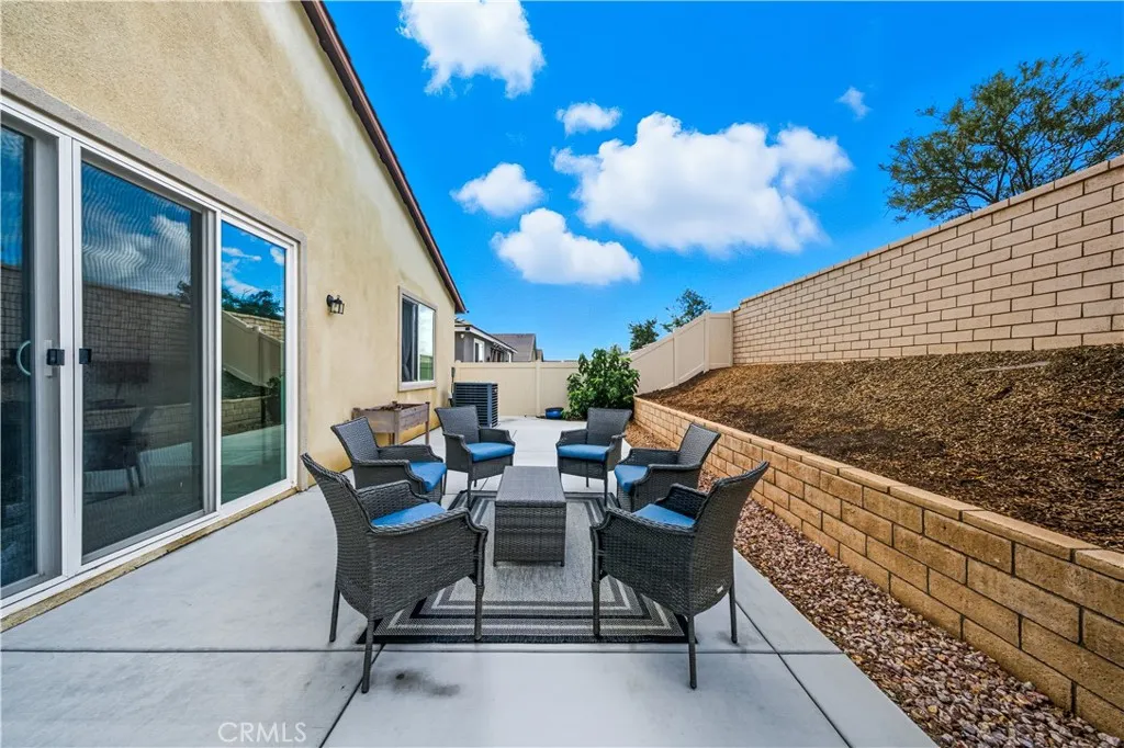 32463 Mckiernan Lane, Menifee, California 92584 home-pic-42