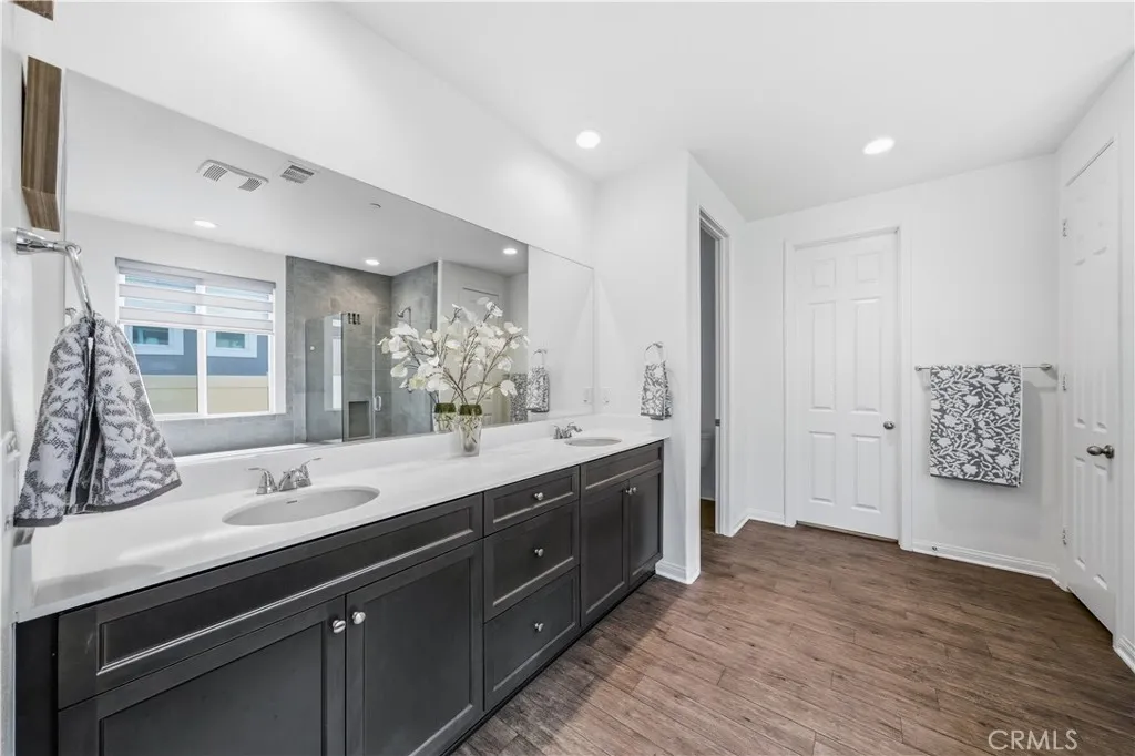 32463 Mckiernan Lane, Menifee, California 92584 home-pic-27