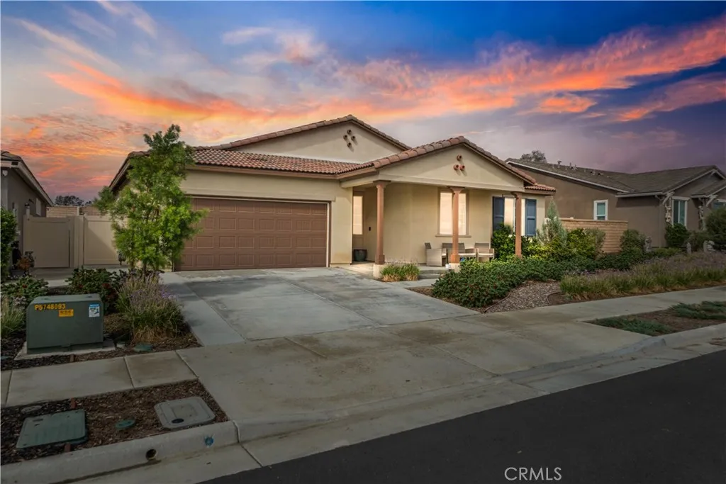 32463 Mckiernan Lane, Menifee, California 92584 home-pic-1