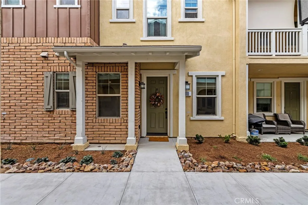 100 Jaripol Circle, Rancho Mission Viejo, California 92694 home-pic-2