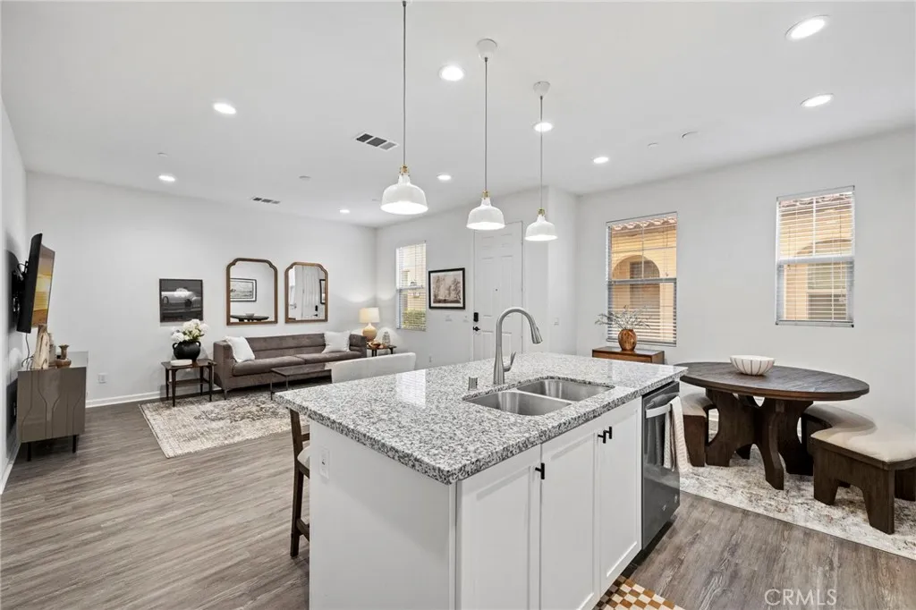 100 Jaripol Circle, Rancho Mission Viejo, California 92694 home-pic-10