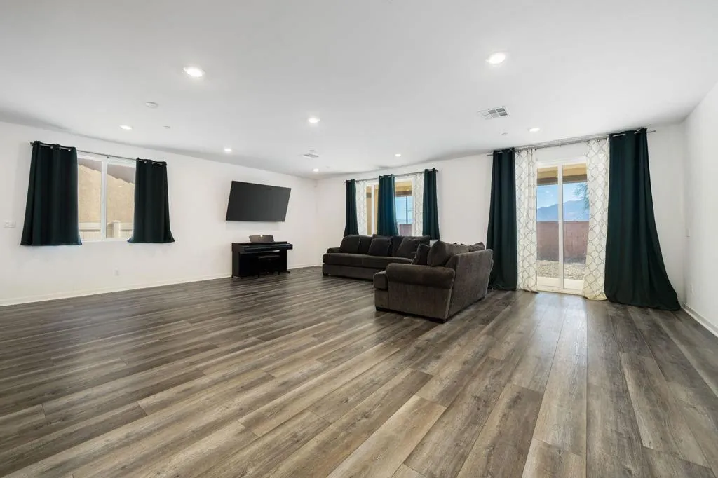11689 S Crescent Street, Desert Hot Springs, California 92240 home-pic-11