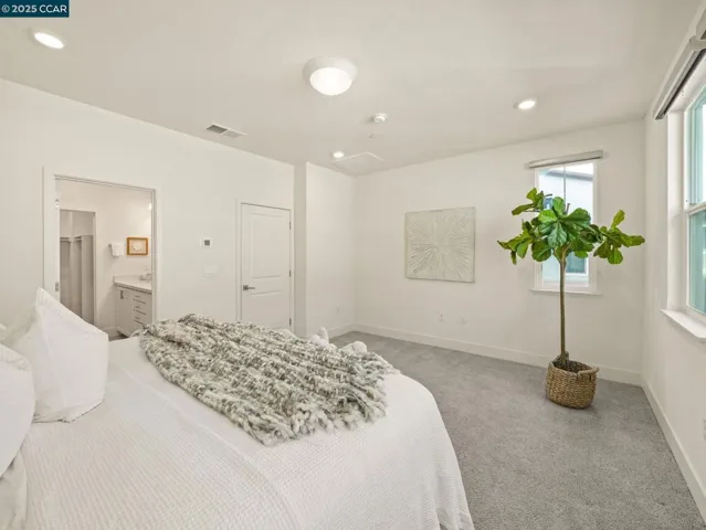 850 Heaven Ct, Hayward, California 94544