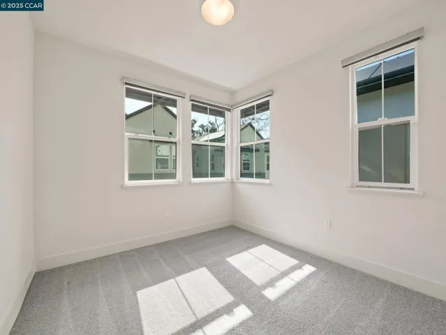 850 Heaven Ct, Hayward, California 94544