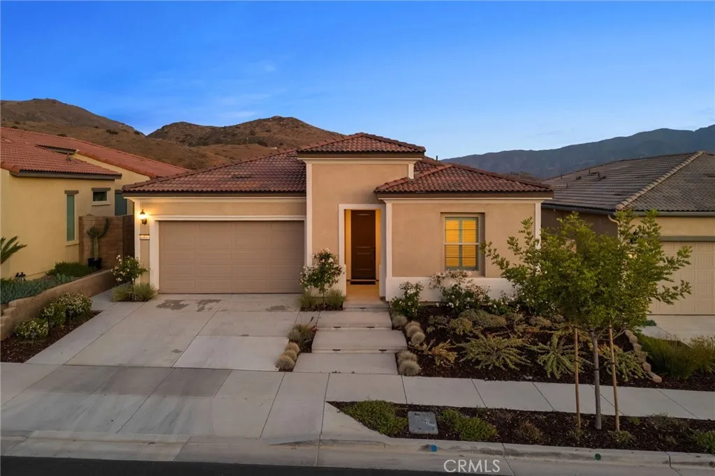 11937 Wandering Way, Corona, California 92883 home-pic-2