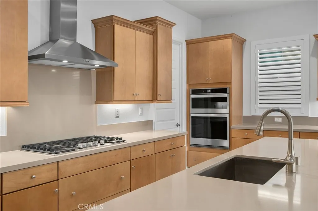 11937 Wandering Way, Corona, California 92883 home-pic-29
