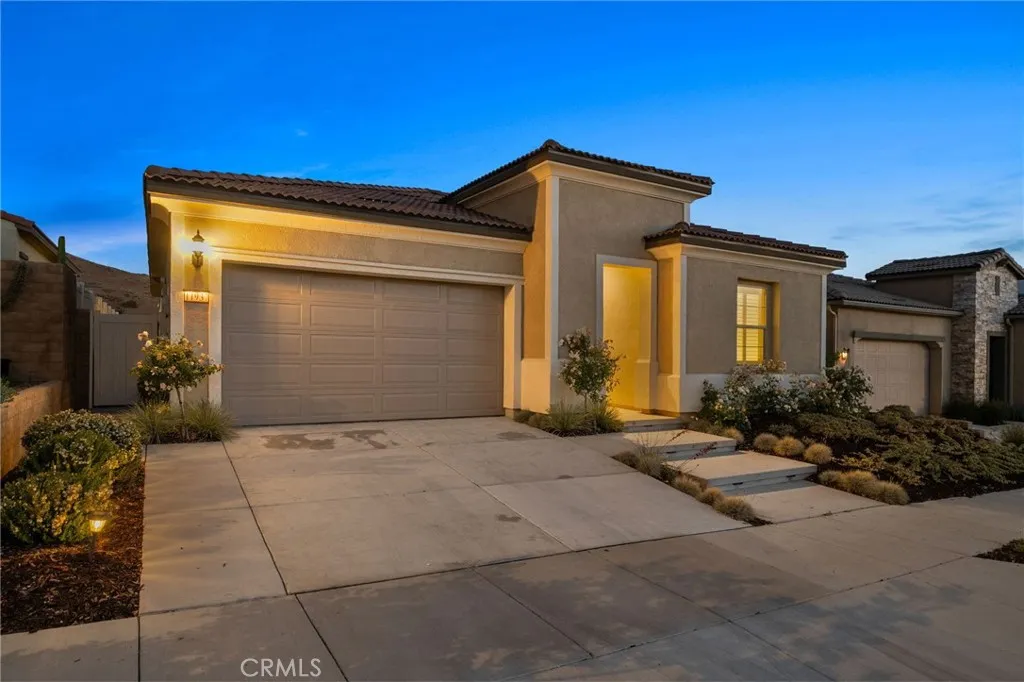 11937 Wandering Way, Corona, California 92883 home-pic-6