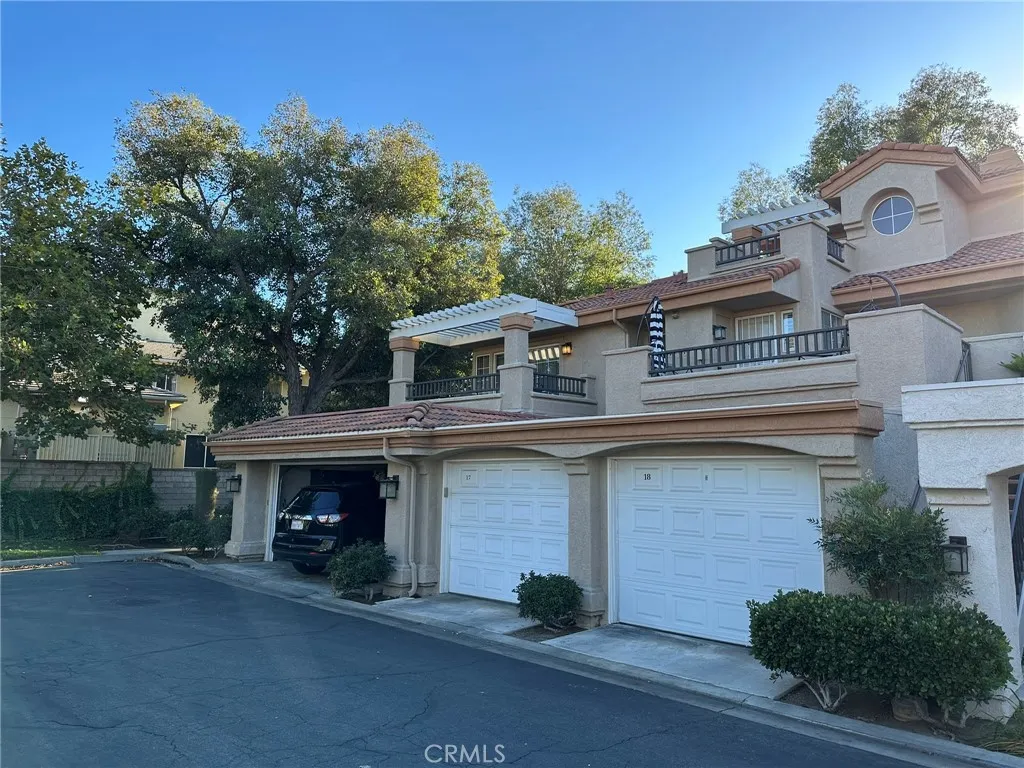 25845 Mcbean Pkwy 19, Valencia, California 91355 home-pic-2