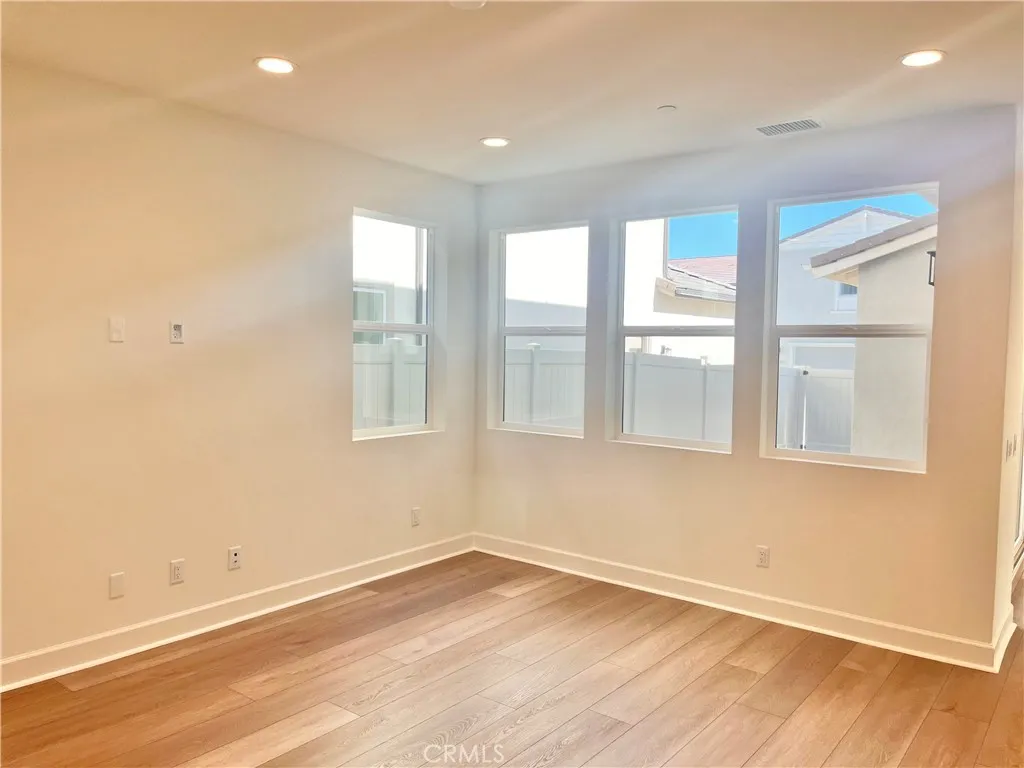 10732 Sausalito Road, Ventura, California 93004 home-pic-3