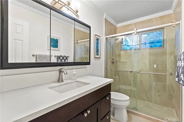 Bathroom 2 - upstairs
