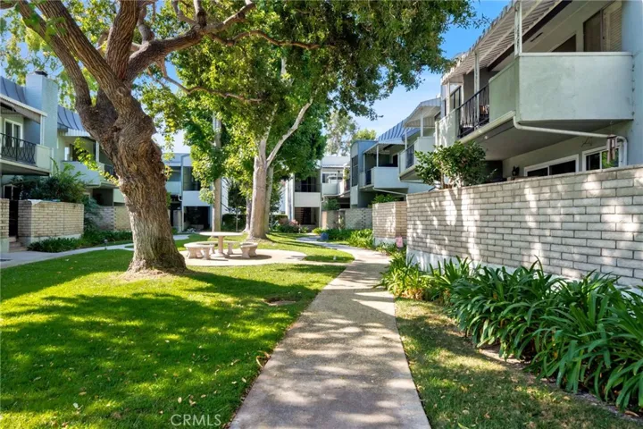5200 E Atherton 108, Long Beach, California 90815