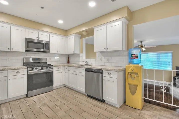 1031 Ford, Corona, California 92879