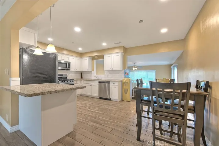 1031 Ford, Corona, California 92879