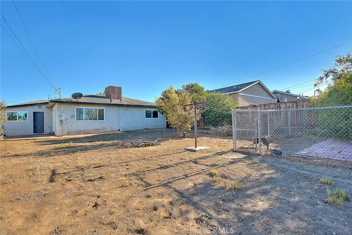 1031 Ford, Corona, California 92879