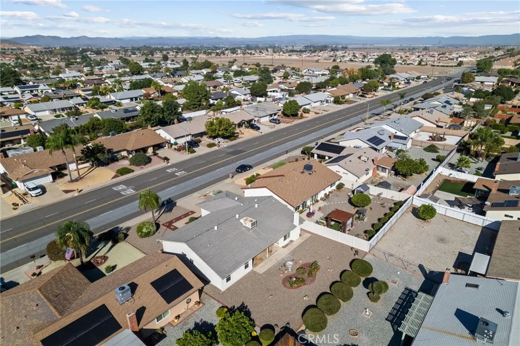 28298 Sun City Boulevard, Menifee, California 92586 home-pic-33