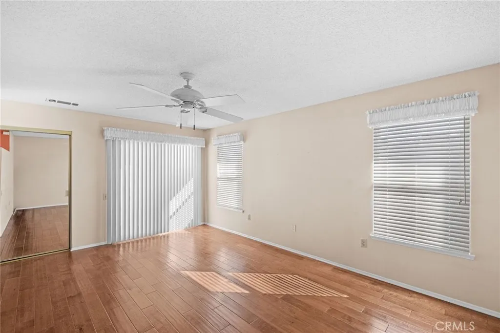 28298 Sun City Boulevard, Menifee, California 92586 home-pic-19