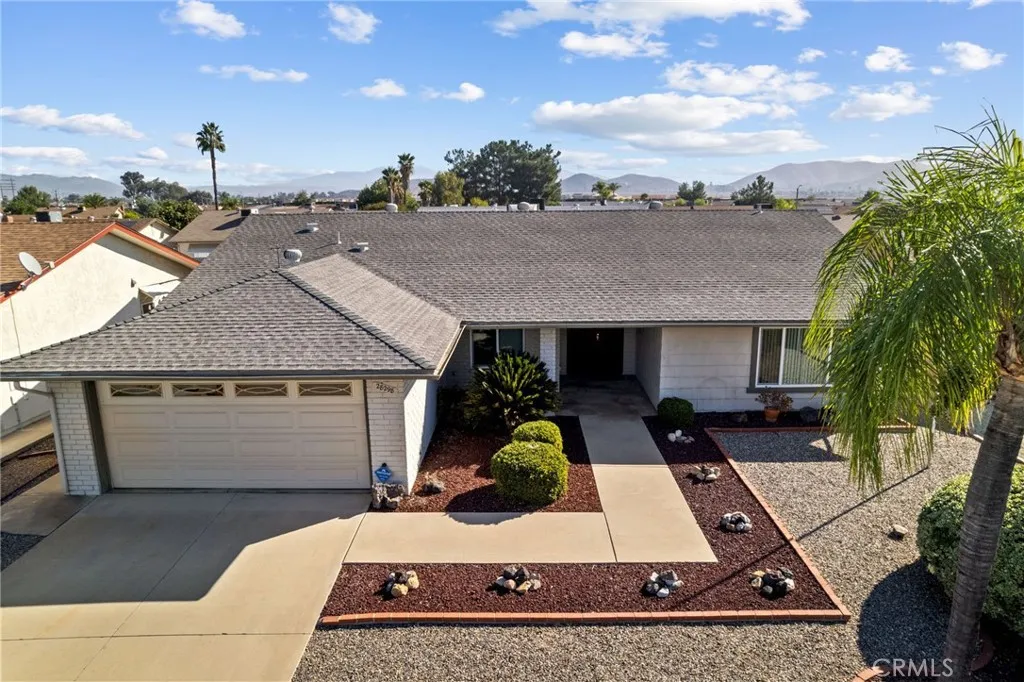 28298 Sun City Boulevard, Menifee, California 92586 home-pic-1