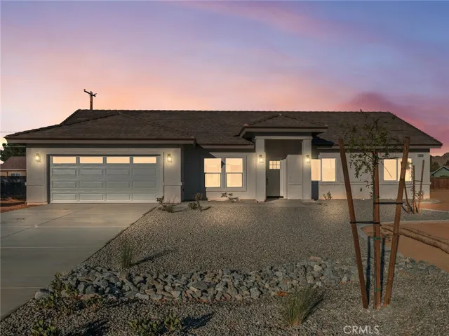 15590 Dale Evans Parkway, Apple Valley, California 92307