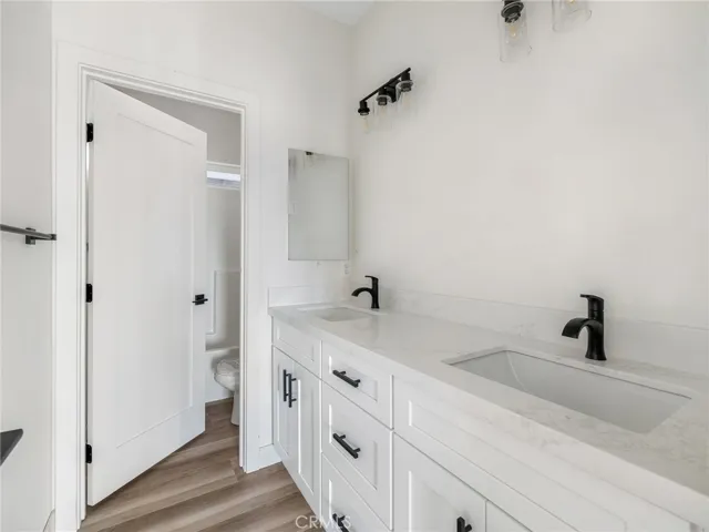 15590 Dale Evans Parkway, Apple Valley, California 92307