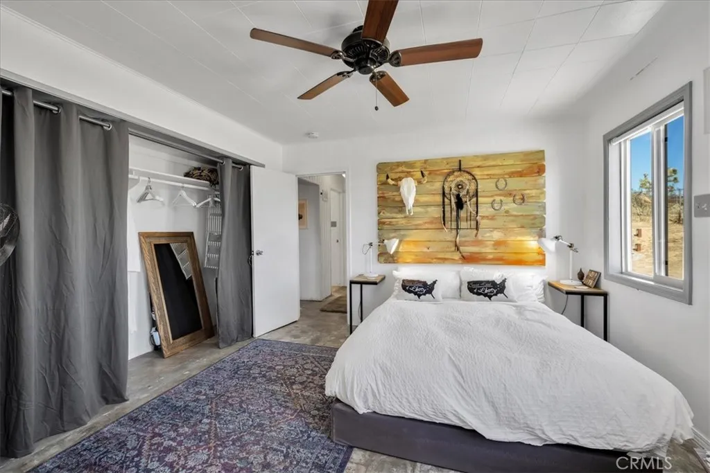 3707 Indio Ave, Yucca Valley, California 92252 home-pic-27