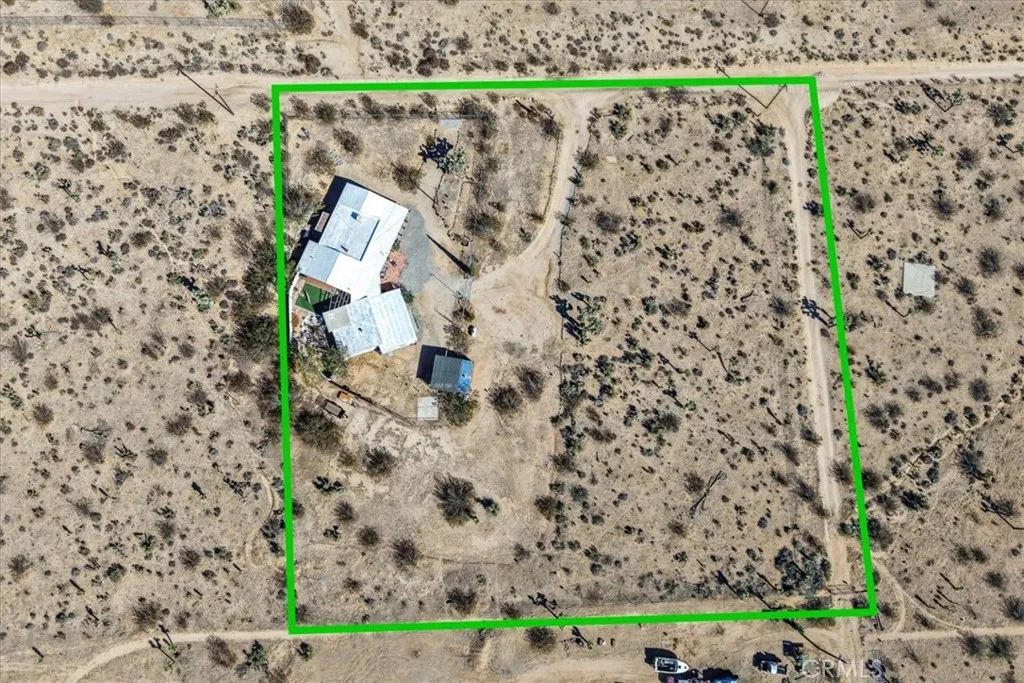 3707 Indio Ave, Yucca Valley, California 92252 home-pic-63