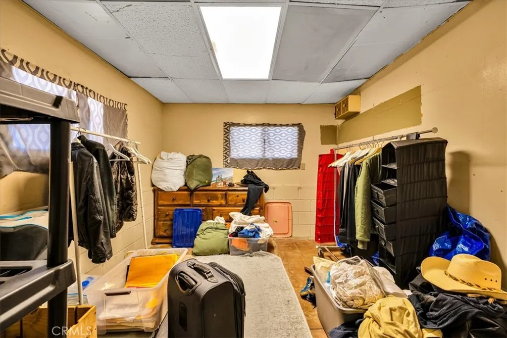 3707 Indio Ave, Yucca Valley, California 92252 home-pic-45