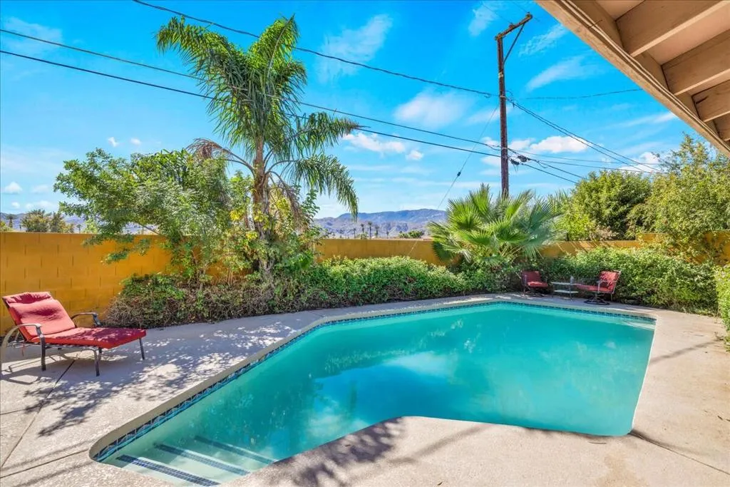69295 Nilda Drive, Cathedral City, California 92234 home-pic-21