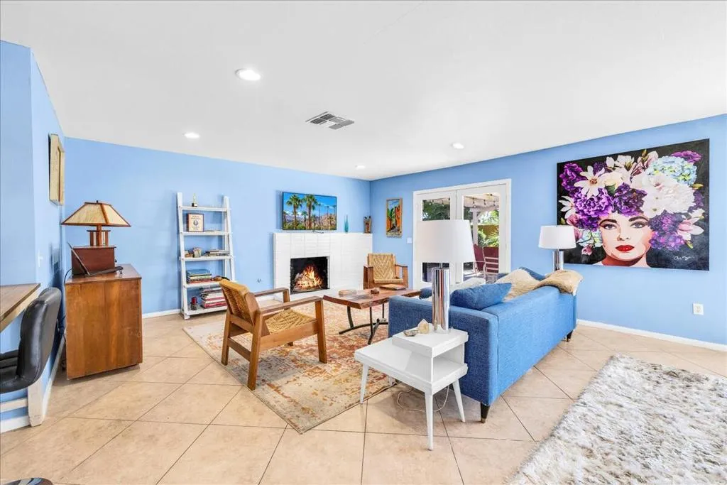69295 Nilda Drive, Cathedral City, California 92234 home-pic-3