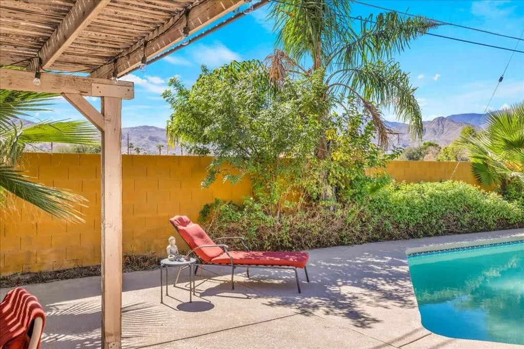 69295 Nilda Drive, Cathedral City, California 92234 home-pic-22