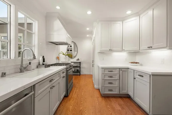 39 El Cerrito Avenue, San Mateo, California 94402