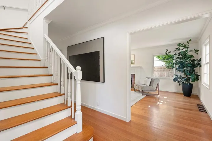 39 El Cerrito Avenue, San Mateo, California 94402