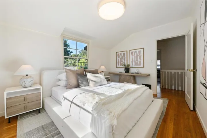 39 El Cerrito Avenue, San Mateo, California 94402