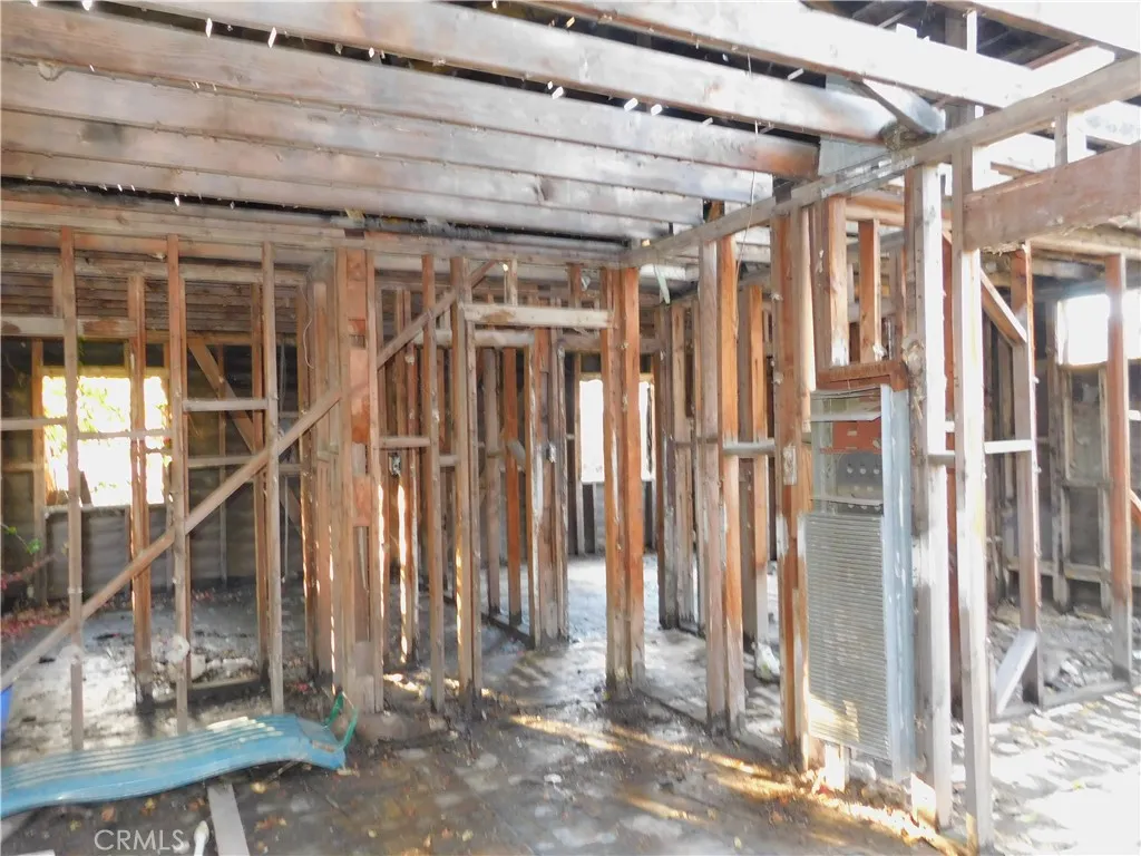 2236 Ogden, San Bernardino, California 92407 home-pic-5