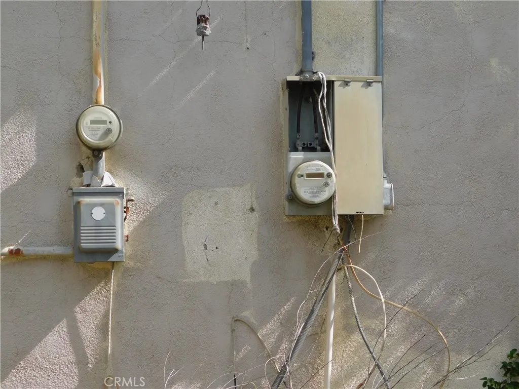 2236 Ogden, San Bernardino, California 92407 home-pic-17