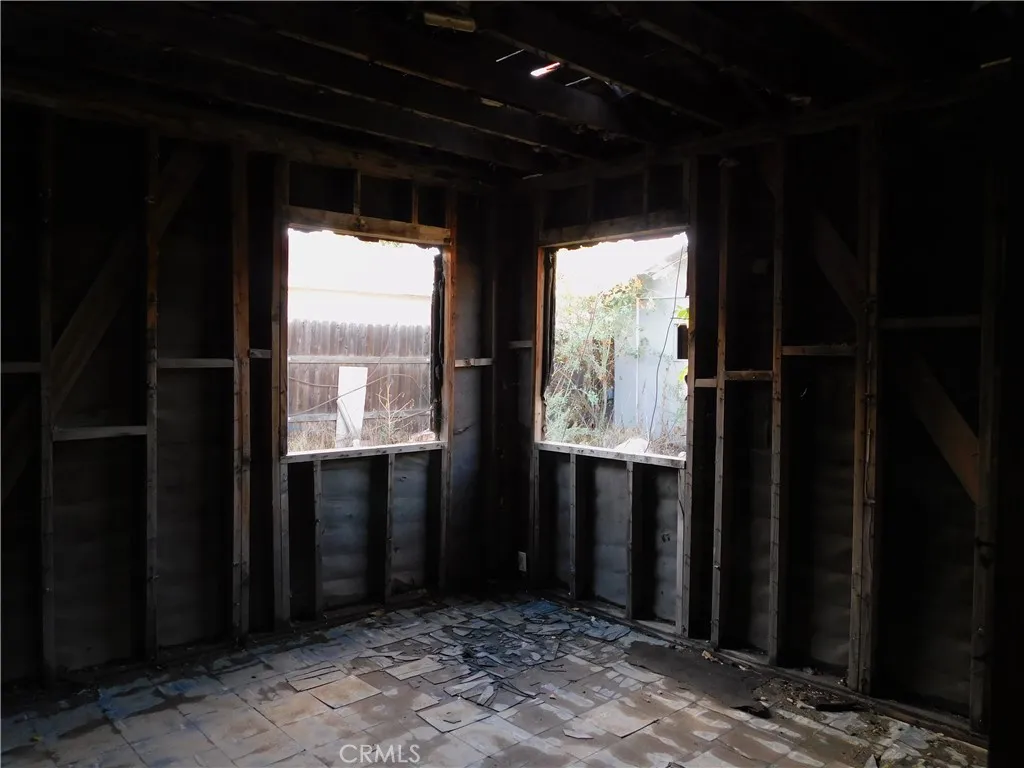 2236 Ogden, San Bernardino, California 92407 home-pic-8