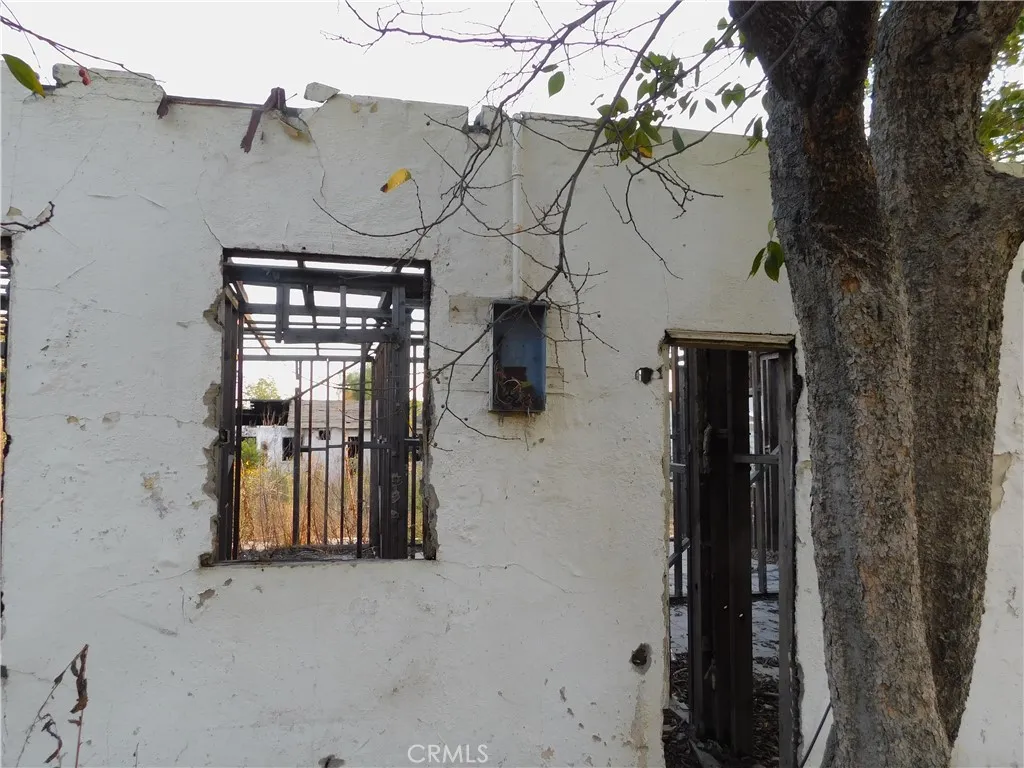 2236 Ogden, San Bernardino, California 92407 home-pic-16