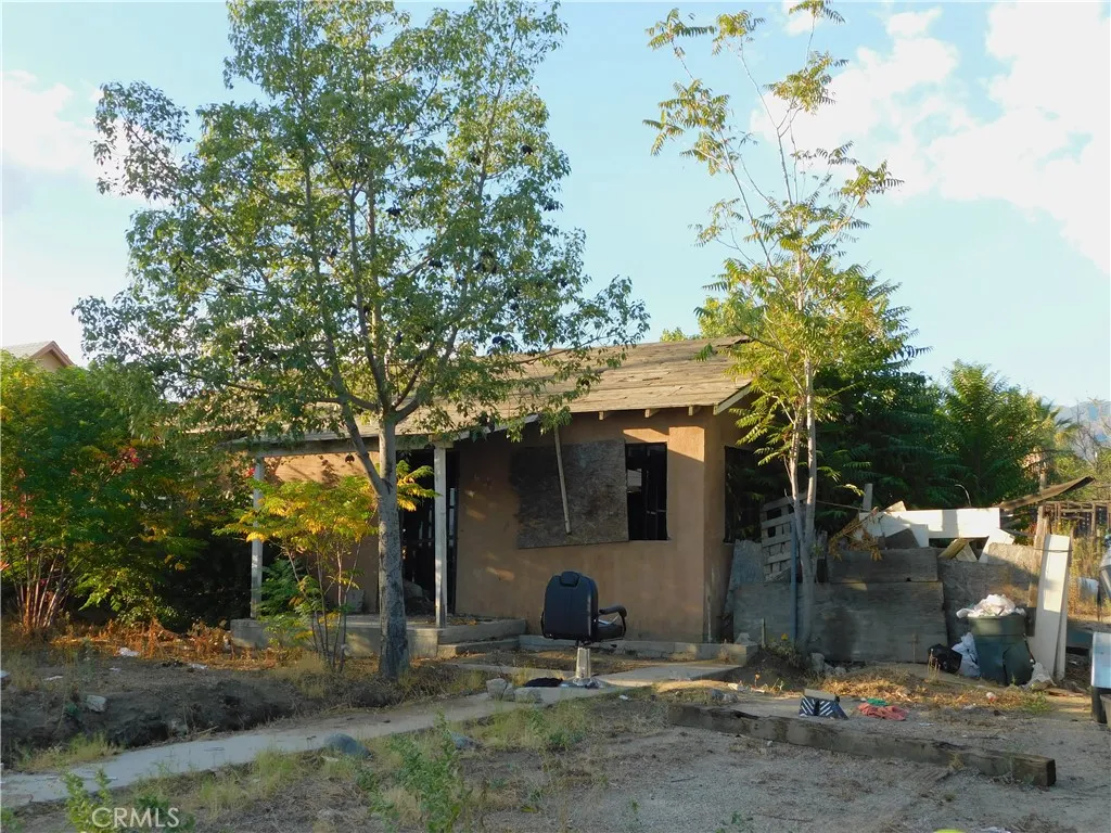 2236 Ogden, San Bernardino, California 92407 home-pic-1